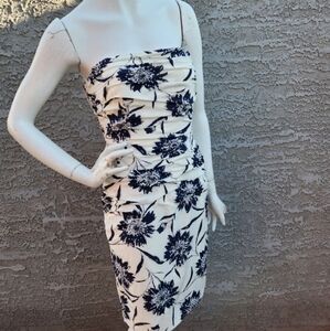 Carmen Marc Valvo Signature Strapless‎ Beaded Floral Sheath Dress